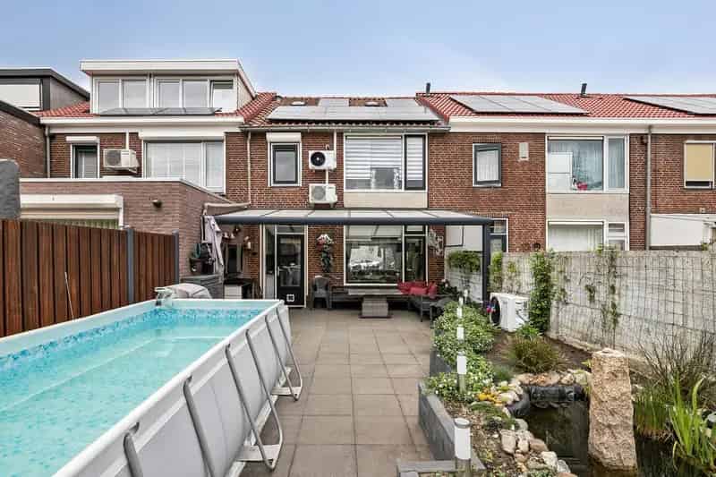Instapklare Middenwoning Wisselaar 4 slaapkamers Tuinkamer Grote Berging