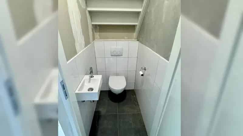 Bedrijfshal te Huur Veenendaal - 194m² Kantoor en Bedrijfsruimte