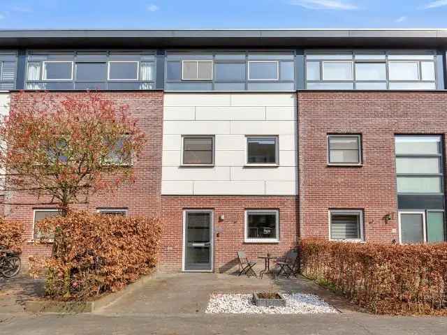 Moderne Familie Woning te Koop in Twistvlied