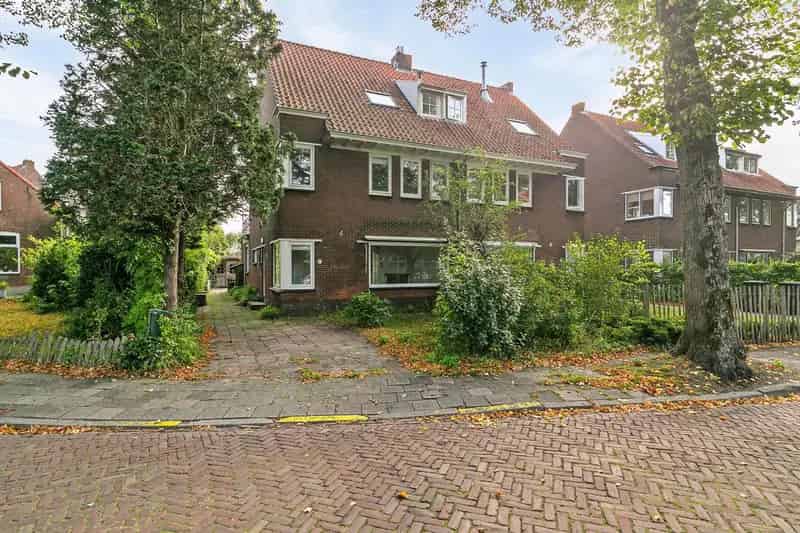 Jaren 30 Tweekapper Middelburg 5 Slaapkamers Royale Tuin