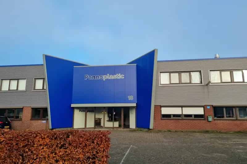 Kantoorruimte 650 m2 te Huur Hoevelaken