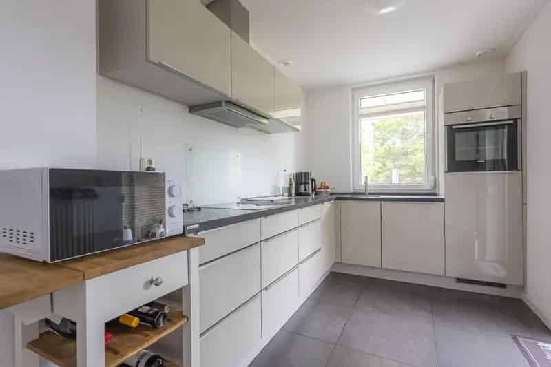 Ruime halfvrijstaande woning 4 slaapkamers Bleijerheide