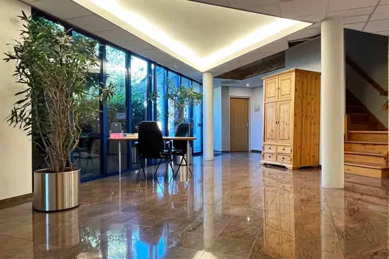 Kantoorruimte te huur koop Drachten 667m2