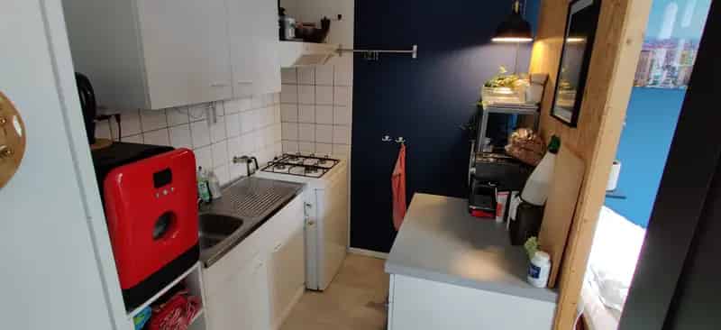 Kamer Leeuwarden - Ruime kamer met eigen keuken - Beschikbaar per Juni 2025