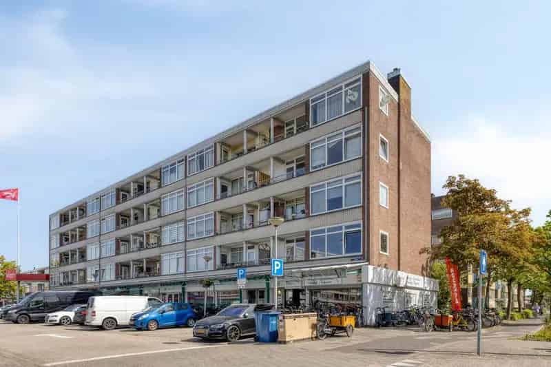 Appartement te koop Purmerend: 64m², 2 Balkons, Luxe Badkamer