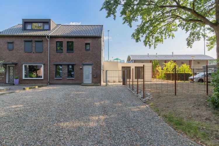 Huis Te Koop in 23, Doctor Poelslaan, Sittard, Limburg