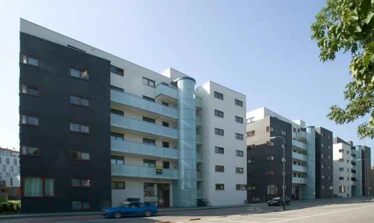 Appartement Te Huur in 54, Molenstraat-Centrum, Apeldoorn, Gelderland