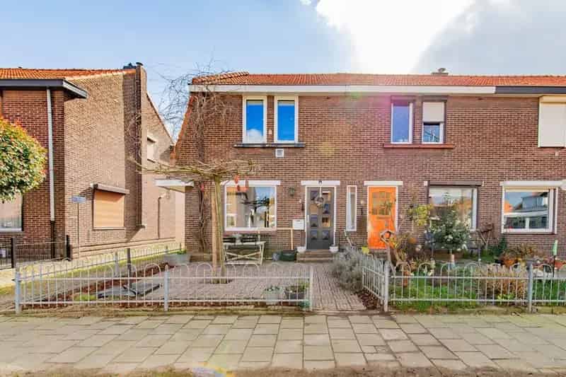 Halfvrijstaande woning Geleen - Instapklaar - Veel mogelijkheden