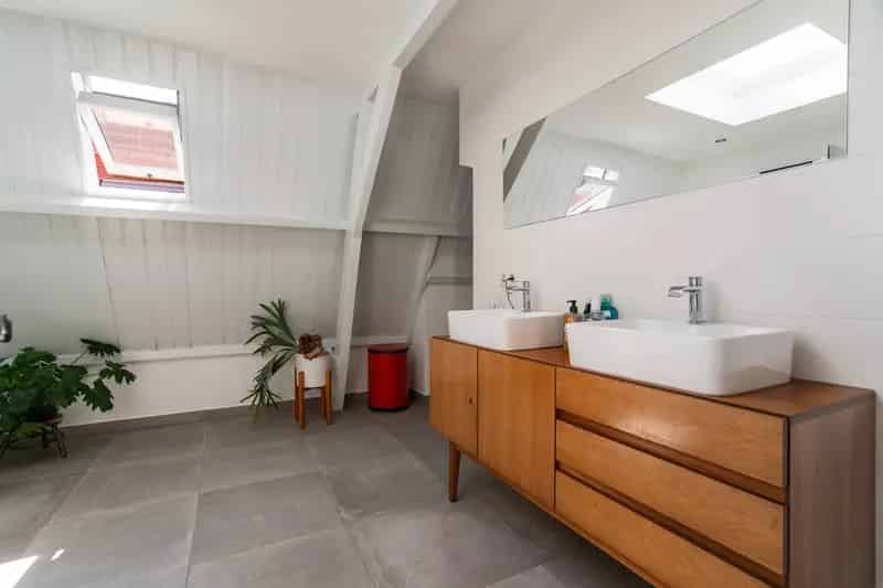Dubbel Bovenhuis Den Haag Statenkwartier  140m2  Dakterras  Gerenoveerd