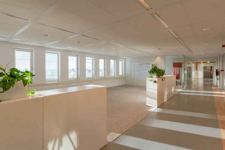 Kantoor Rotterdam | Zoek kantoren te huur: Watermanweg 50 3067 GG Rotterdam [funda in business]