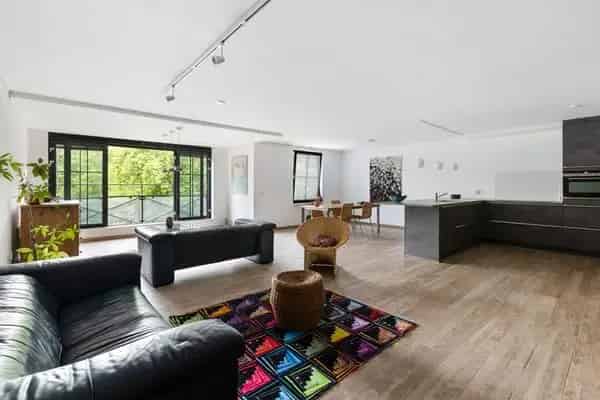 Zeist - Ruim 3-kamerappartement 111m²  met parkeerplaats