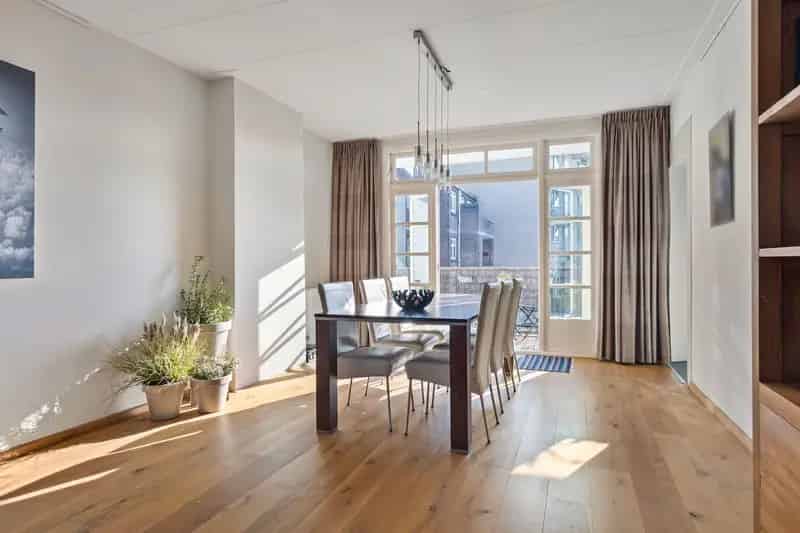 Dubbele Bovenwoning Hillegersberg 3 Balkons Dakterras