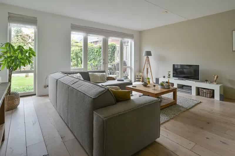 Hoekwoning Eemnes 134m2 3 slaapkamers Tuin WTW CV