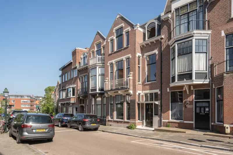 Herenhuis Statenkwartier 9 kamers 277m2 gerenoveerd