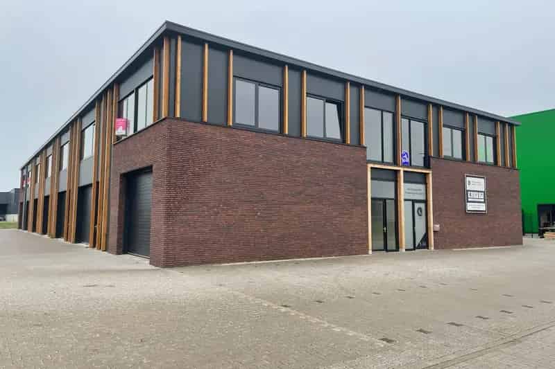 Bedrijfshal Nijverdal te huur