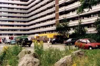 Flatwoning 3 slaapkamers balkon 12e verdieping lift
