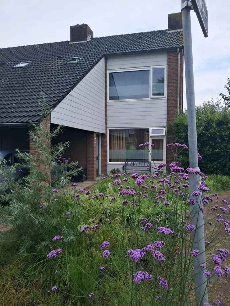 Huis Te Huur in 44, De Stappert, Moergestel, Noord-Brabant