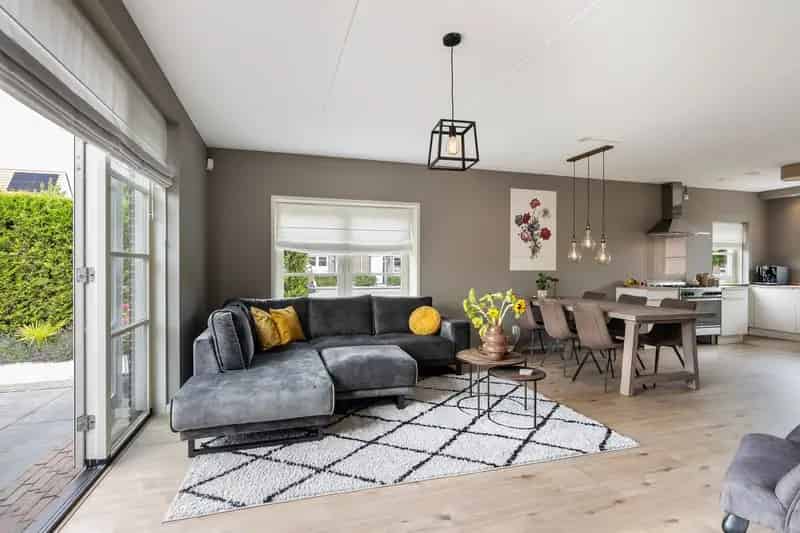 Hoekwoning Poeldijk 3 slaapkamers moderne tuin 129m2