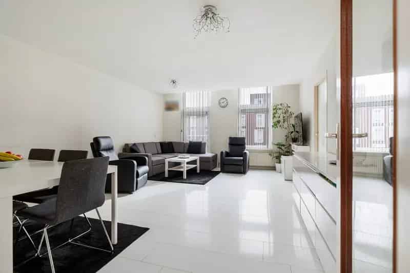 3-kamer appartement Katendrecht 79m2 Balkon Gerenoveerd