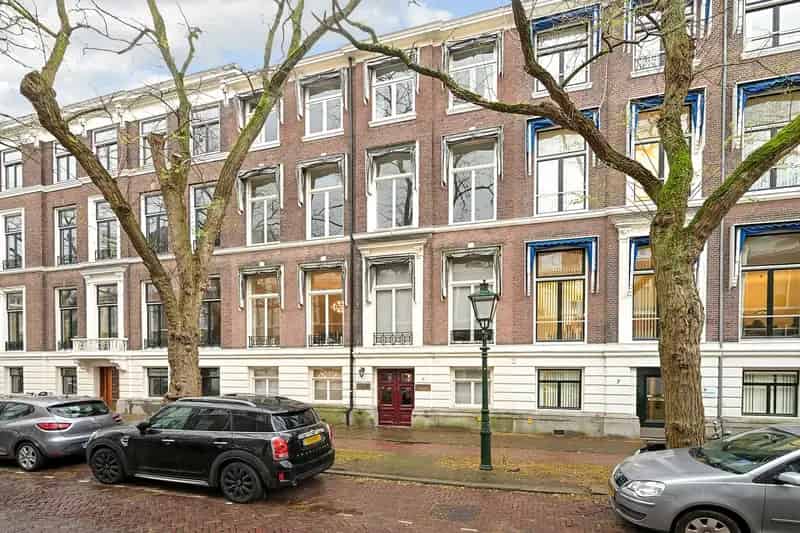 Kantoorruimte Den Haag Amaliastraat 144m2