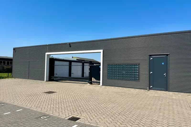 Garagebox te Koop Berkel en Rodenrijs 21m2 Beveiligd Opslag