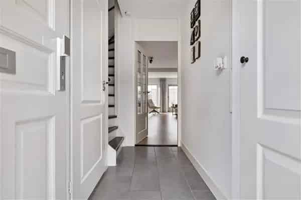 Ruime Tussenwoning Gors - Vier Slaapkamers - Moderne Keuken