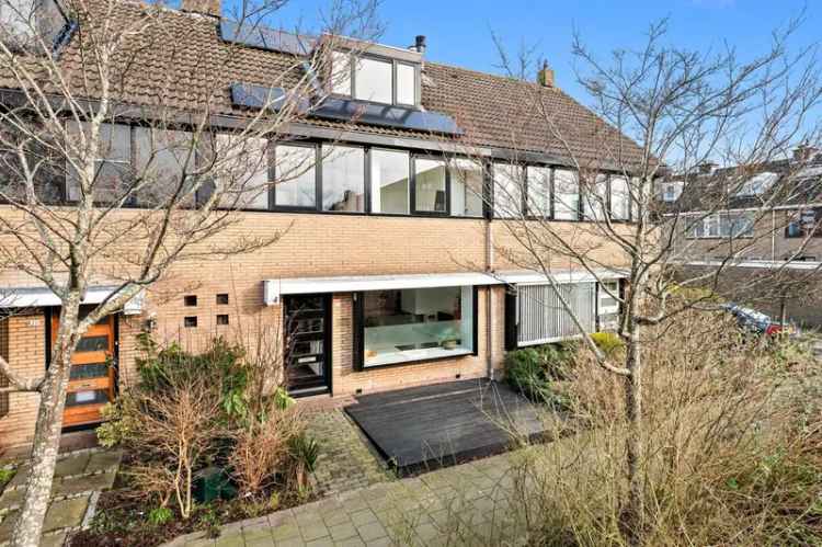 Familieh huis 5 slaapkamers autovrij pad