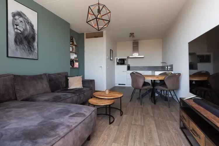 Appartement te koop Naaldwijk: Modern 2-kamer appartement met warmtepomp