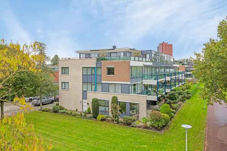 Penthouse Te Koop in Rotterdam, Zuid-Holland