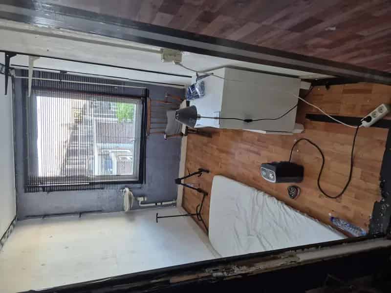 Kamer met vrije opgang Gayman