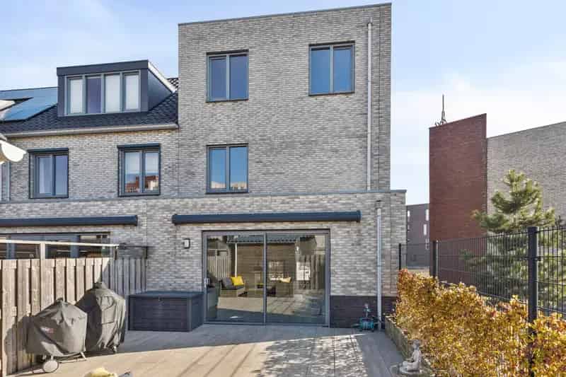 Herenhuis Purmerend 4 slaapkamers luxe keuken tuin energielabel A