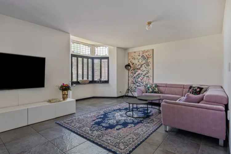 Ruime jaren 30 woning te Enter 5 slaapkamers 3 badkamers Energielabel A