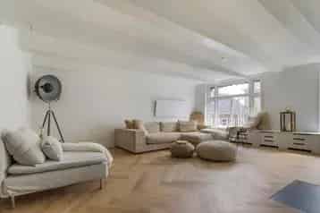 Appartement te Huur Sneek Bovenverdieping