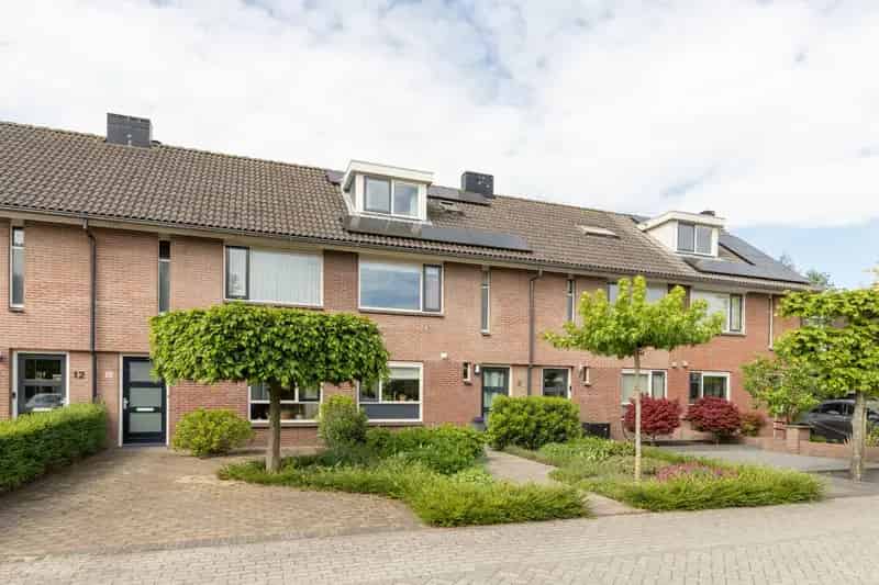 Huis te koop Werkhoven: Ruime gezinswoning met 14 zonnepanelen
