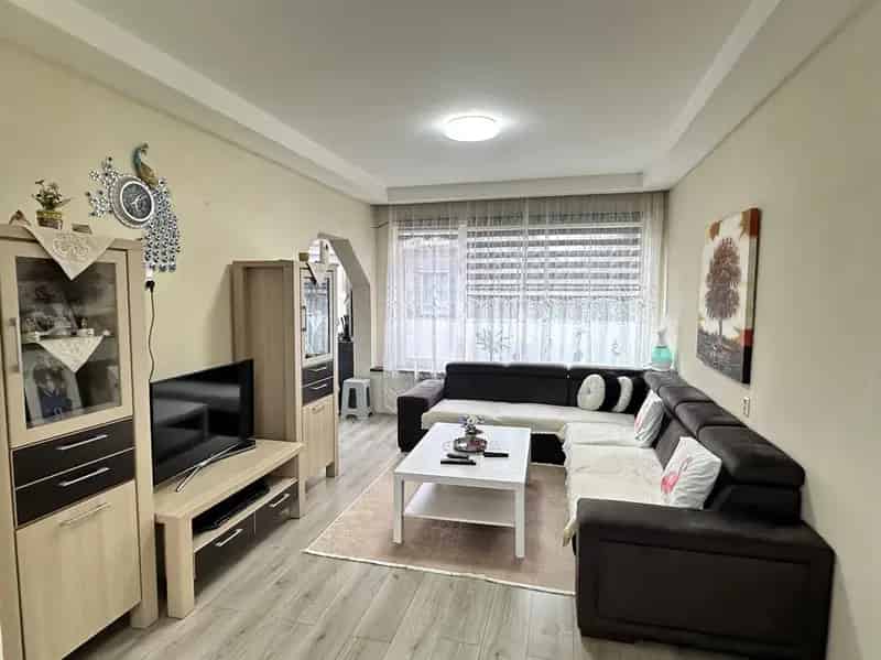 Rotterdam Charlois 3-kamer appartement tuin 80m2