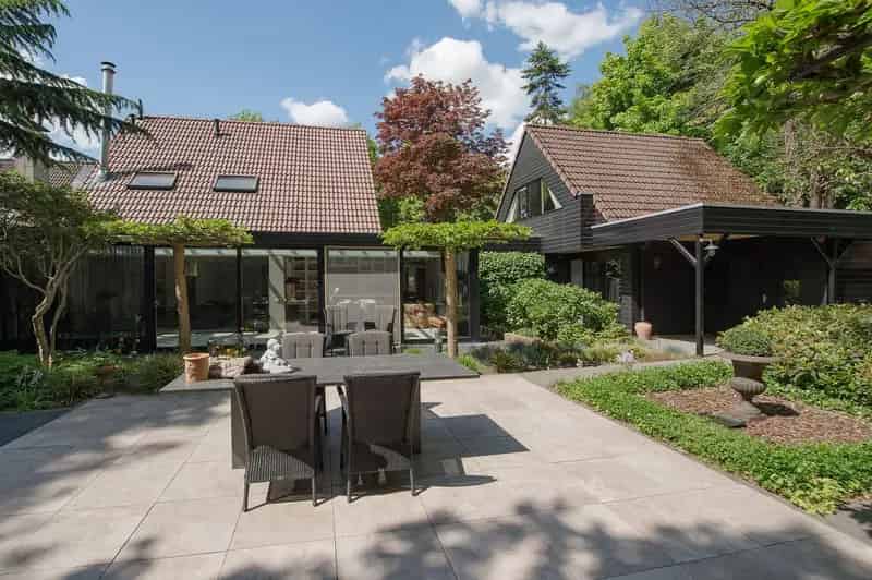 Woning Zuidwolde: 305m² wonen & werken, B&B of mantelzorg
