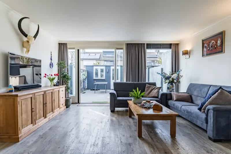 Huis te koop Oosterhout: Luxe Hoekwoning met 12 Zonnepanelen