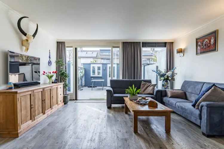 Huis te koop Oosterhout: Luxe Hoekwoning met 12 Zonnepanelen