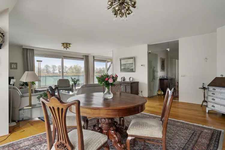 Luxe Penthouse Hulst  Twee slaapkamers  Uitzicht Vestingwallen