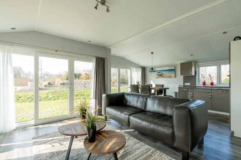 Luxe Chalet Burgh-Haamstede Nabij Strand 3 Slaapkamers
