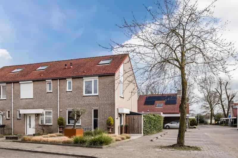 Moderne Instapklare Hoekwoning Eindhoven