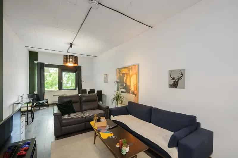 Modern Appartement Amsterdam Bos en Lommer 54m²