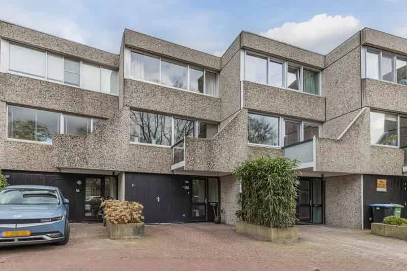 Huis te koop Rozendaal Leusden: Ruime gezinswoning met 3 slaapkamers en 12 zonnepanelen