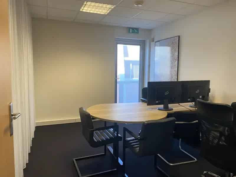 Luxe Kantoorruimte 160m2 Kampen - 5 Kamers - Direct Beschikbaar