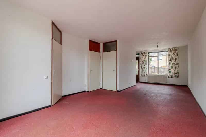 Hoekwoning te koop Zaandam Westerwatering 3 slaapkamers garage