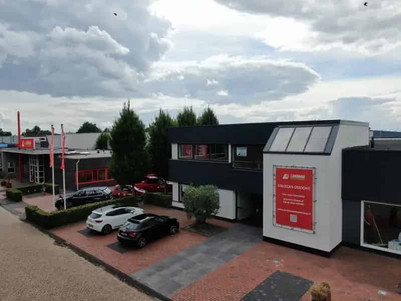 Kantoorruimte te Huur Drachten 270m²