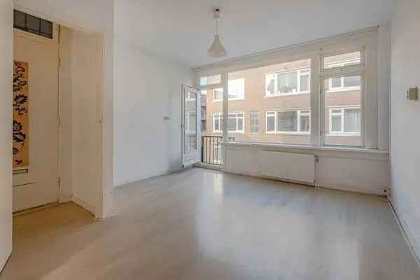 3 Kamer Appartement Oud Charlois 50m2 Balkon Starterswoning