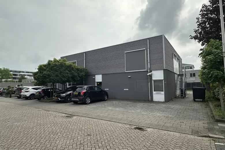 753 m2 bedrijfsruimte te koop in Bodegraven