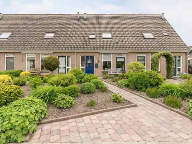 Te Huur: Tussenwoning Oosternijkerk - Gerenoveerd - Kindvriendelijk