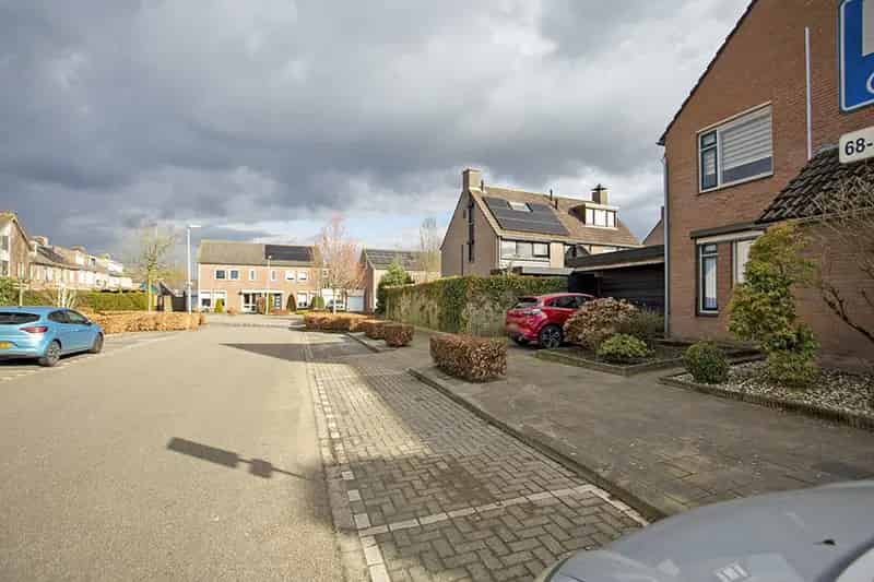 Gezinswoning nabij school en supermarkt